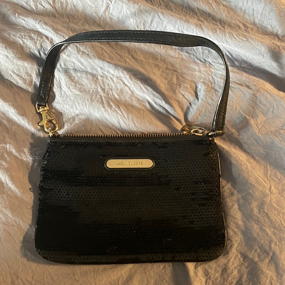 Small Michael Kors wristlet